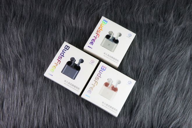 耳机弱水时砂budsfree i评测。尊龙凯时链接专业歌手的选择无线降噪蓝牙(图5)